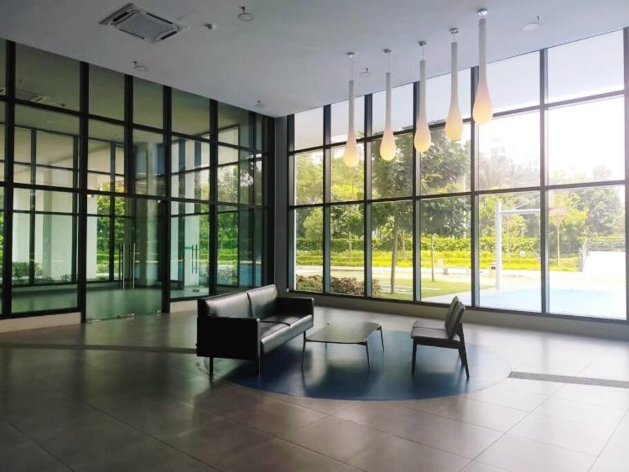 H2O Retreat Studio Home 5Min To Lrt By Premium Stay Petaling Jaya Luaran gambar