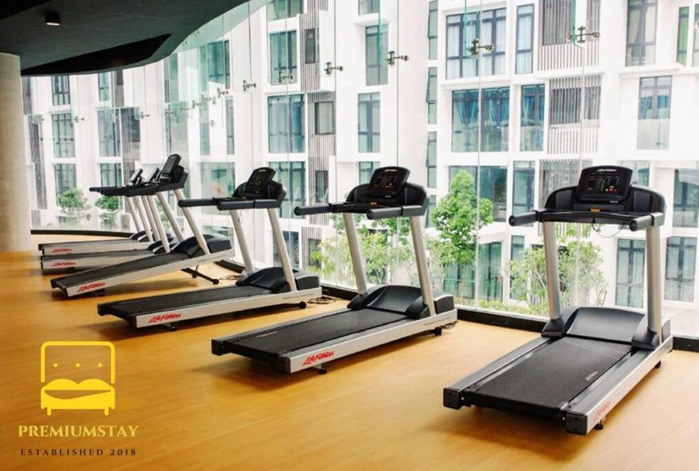 H2O Retreat Studio Home 5Min To Lrt By Premium Stay Petaling Jaya Luaran gambar