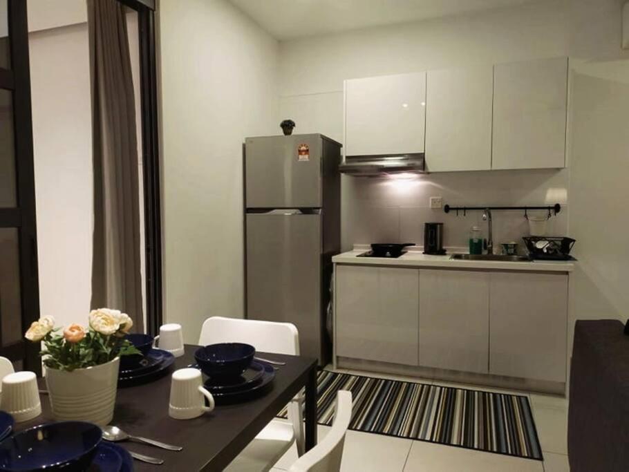 H2O Retreat Studio Home 5Min To Lrt By Premium Stay Petaling Jaya Luaran gambar