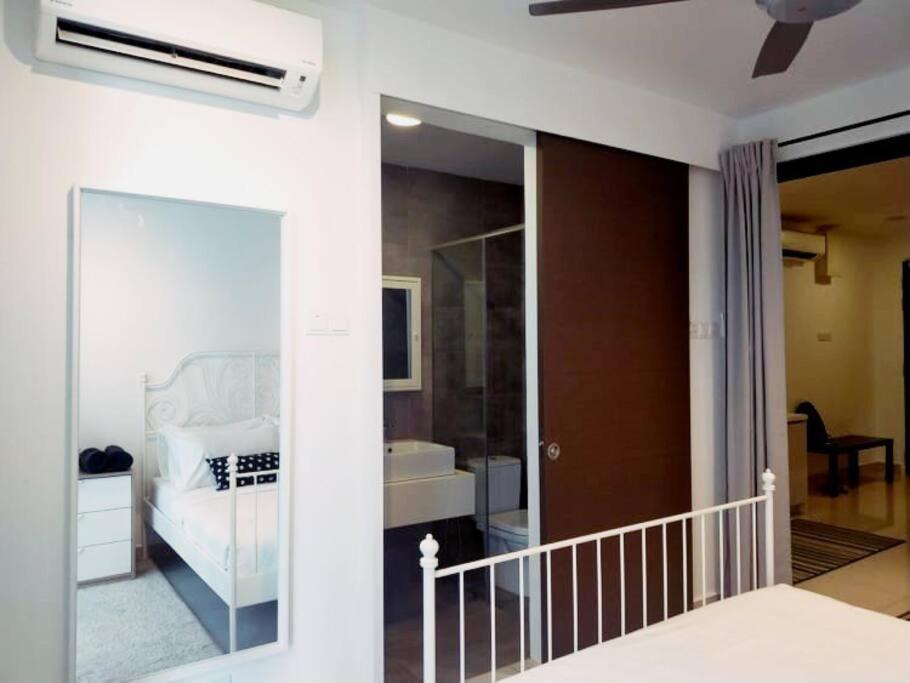 H2O Retreat Studio Home 5Min To Lrt By Premium Stay Petaling Jaya Luaran gambar